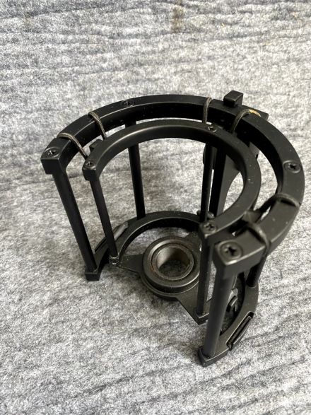 DELUXE BLACK CURVED 22MM THREAD MICROPHONE SHOCKMOUNT APEX NADY T-BONE