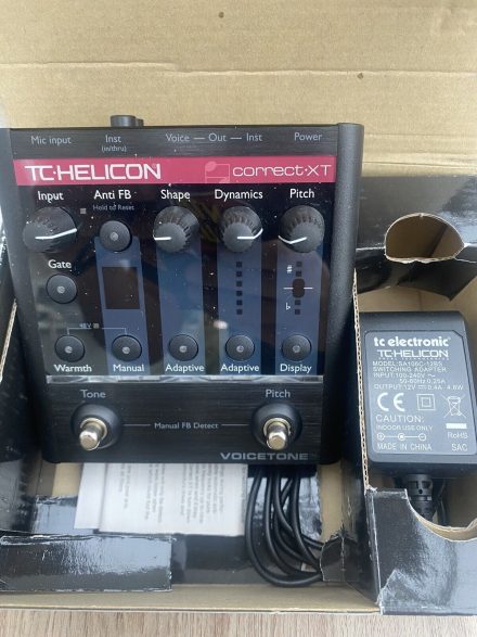 TC Helicon Voicetone Correct XT Vocal fx channel autotune pitch correction - Image 9