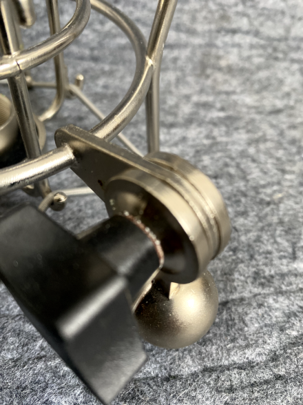 U87 VINTAGE STYLE SHOCKMOUNT MICROPHONE - Image 5